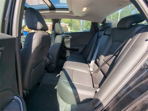 Certified 2022 Chevrolet Malibu LT w/ Leather Package image 25
