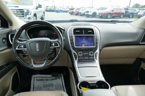 Used 2020 Lincoln Nautilus Reserve w/ Equipment Group 201A image 19