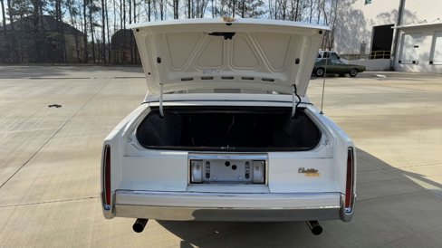 Used 1989 Cadillac De Ville Coupe image 16