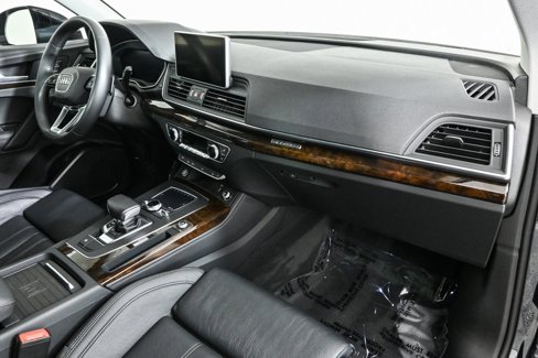Used 2020 Audi Q5 2.0T Premium Plus w/ Premium Plus Package image 24