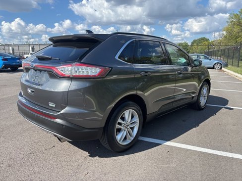 Used 2017 Ford Edge SEL image 4