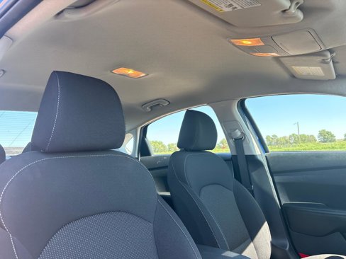 Used 2019 Kia Forte LXS image 27