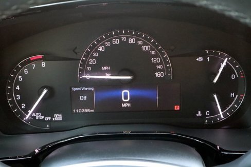 Used 2018 Cadillac XT5 Luxury image 36