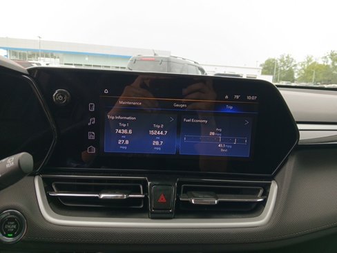 Used 2024 Chevrolet TrailBlazer LT image 16