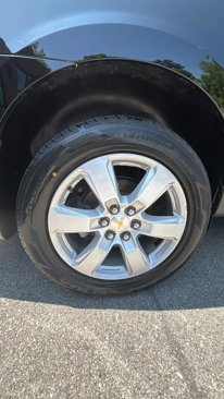 Used 2017 Chevrolet Traverse LT w/ Style and Technology Package image 24