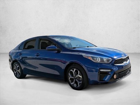 Used 2021 Kia Forte LXS image 3