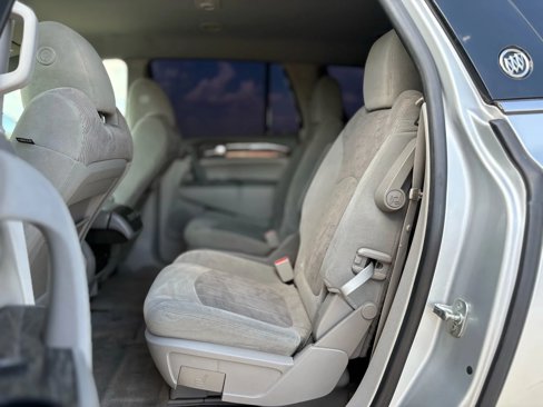 Used 2014 Buick Enclave Convenience image 10