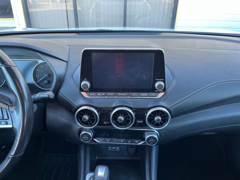 Used 2021 Nissan Sentra SV image 18