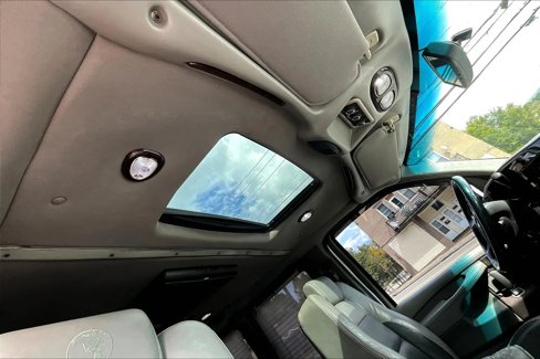 Used 2010 Chevrolet Express 1500 AWD w/ Preferred Equipment Group image 21