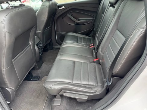 Used 2015 Ford Escape Titanium image 23