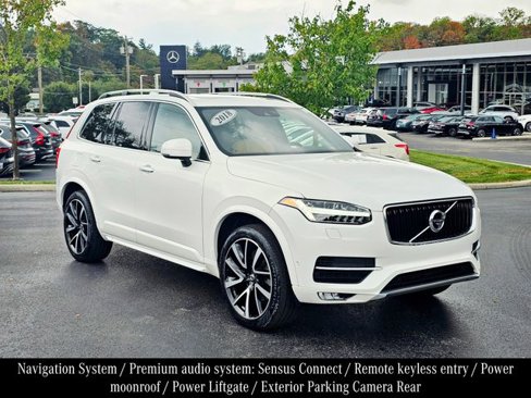 Used 2018 Volvo XC90 T6 Momentum w/ Convenience Package image 1