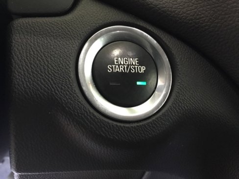Used 2020 Chevrolet Equinox LT w/ Driver Convenience Package image 36