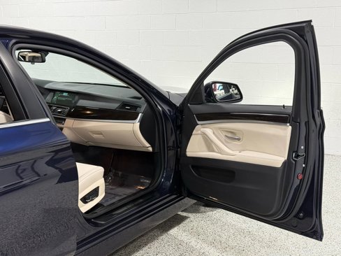 Used 2013 BMW 535i xDrive Sedan image 44