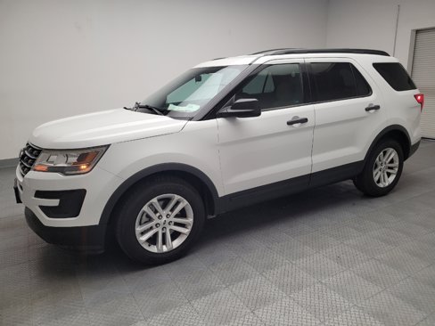 Used 2017 Ford Explorer FWD image 2