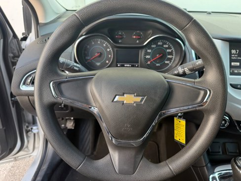 Used 2017 Chevrolet Cruze LS image 13