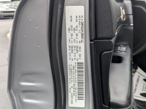 Used 2014 Jeep Grand Cherokee Limited image 38