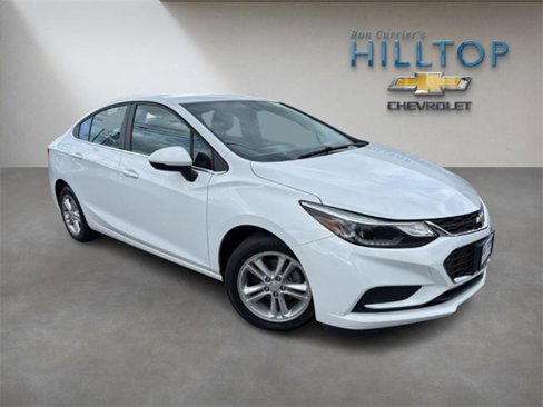 Used 2016 Chevrolet Cruze LT image 1