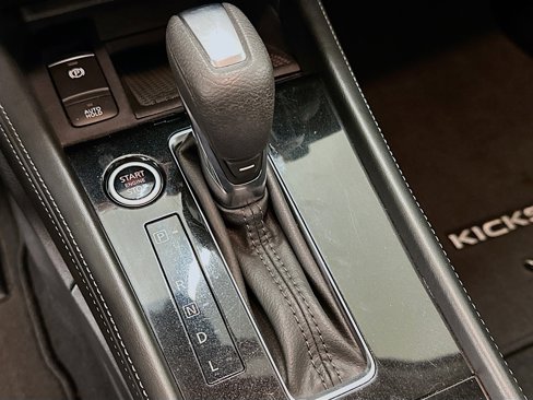 Used 2024 Nissan Kicks SV image 24