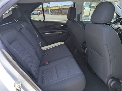 Used 2019 Chevrolet Equinox LT w/ Driver Convenience Package image 7