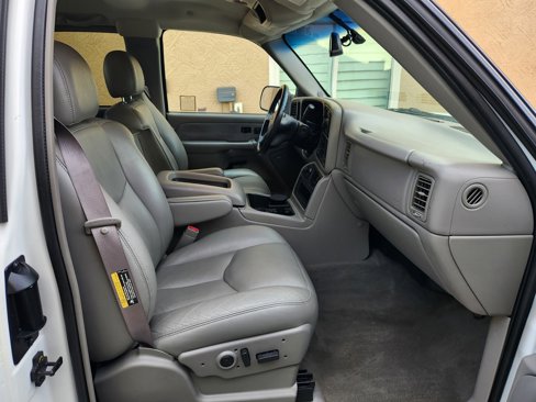 Used 2003 Chevrolet Silverado 3500 LT image 28