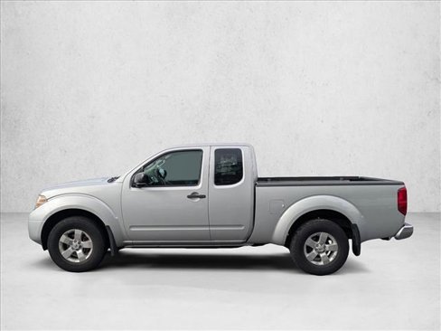 Used 2012 Nissan Frontier SV w/ SV Premium Utility Pkg image 8