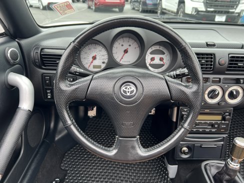 Used 2004 Toyota MR2 image 20