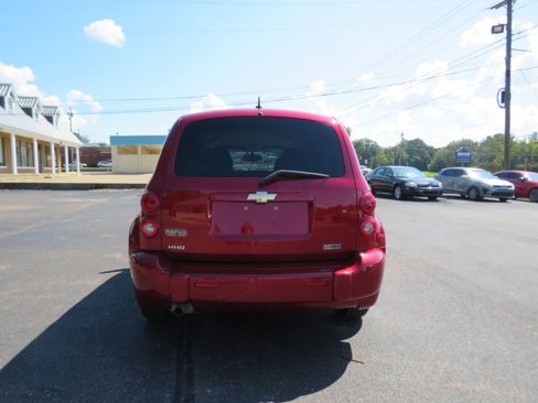 Used 2010 Chevrolet HHR LS image 6