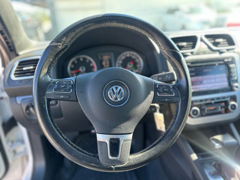 Used 2010 Volkswagen Eos Komfort image 15