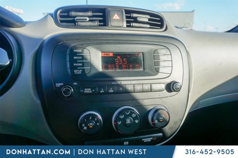 Used 2016 Kia Soul image 7