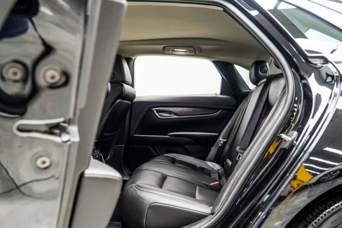 Used 2018 Cadillac XTS Luxury image 30