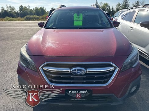 Used 2018 Subaru Outback 2.5i Premium image 2