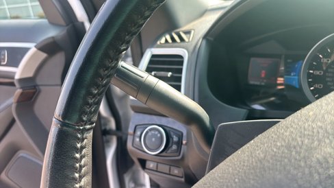 Used 2012 Ford Explorer Limited image 39