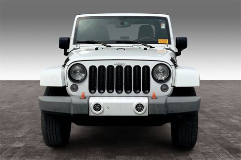 Used 2016 Jeep Wrangler Sahara w/ Connectivity Group image 4
