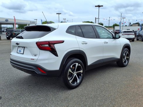 Used 2025 Chevrolet Trax RS image 18
