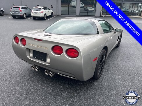 Used 2000 Chevrolet Corvette Coupe image 12