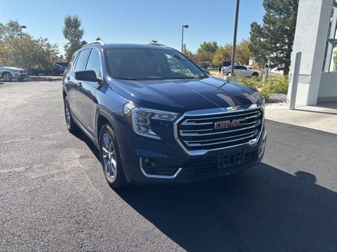 Used 2022 GMC Terrain SLT w/ LPO, Floor Liner Package image 7