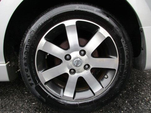 Used 2012 Nissan Sentra 2.0 SR w/ Special Edition Pkg image 12