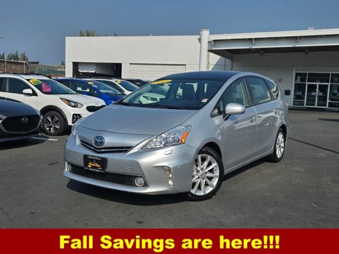 Used 2013 Toyota Prius V image 1