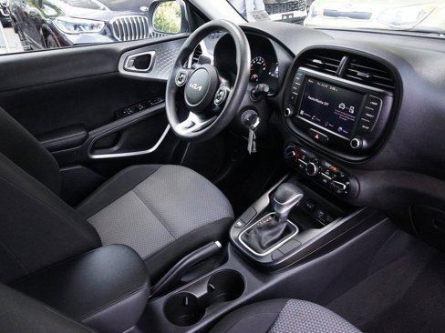 Used 2022 Kia Soul LX w/ Technology Package image 26