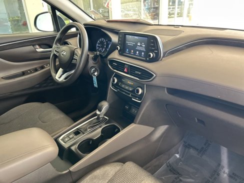 Used 2019 Hyundai Santa Fe SE image 18