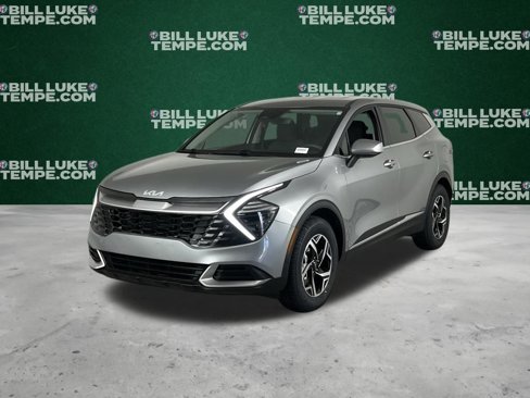 Used 2024 Kia Sportage LX image 4