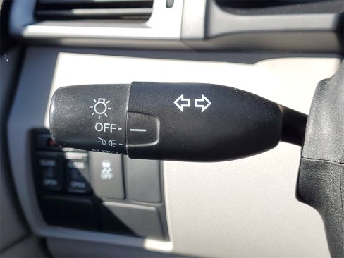 Used 2011 Honda Odyssey EX image 19