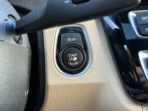 Used 2017 BMW 330i Sedan image 20