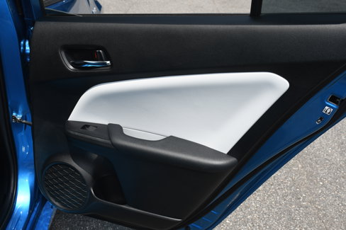 Used 2019 Toyota Prius LE image 19