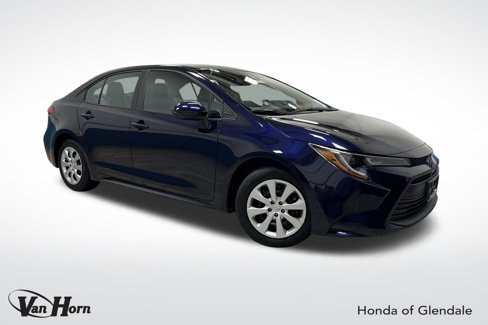 Used 2024 Toyota Corolla LE image 1