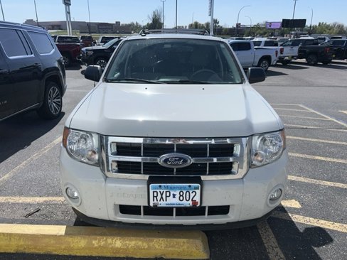 Used 2012 Ford Escape XLT image 2