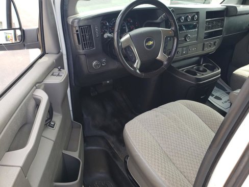 Used 2017 Chevrolet Express 2500 image 12