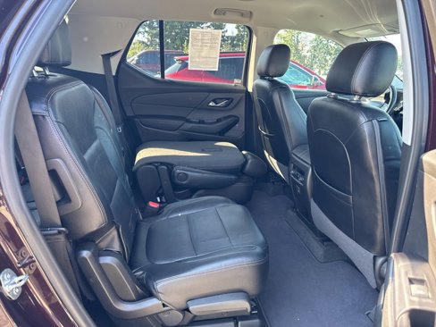 Used 2019 Chevrolet Traverse LT image 13