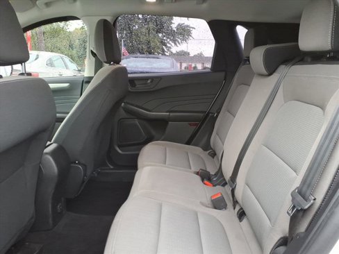 Used 2022 Ford Escape S image 9
