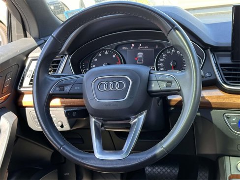 Used 2022 Audi Q5 2.0T Premium w/ Convenience Package image 19